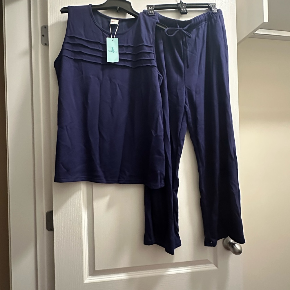 Stylish Navy Sleeveless 2 Piece Set (Pants and Shirt)